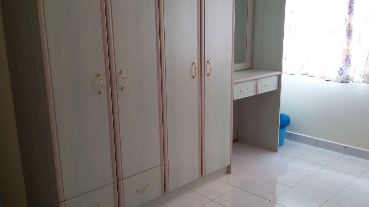 Rose Condo@ Cocobay Beach Resort Port Dickson Luaran gambar